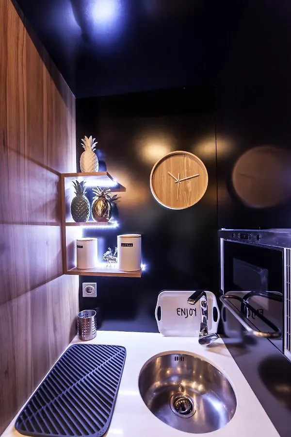 Aoa Natty Urban Style Apartment Seville Spain